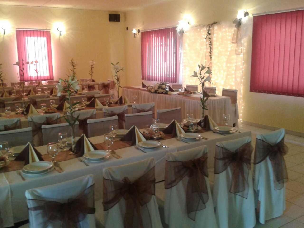 Bed and Breakfast Platan Panzio à Nagyszenas Extérieur photo